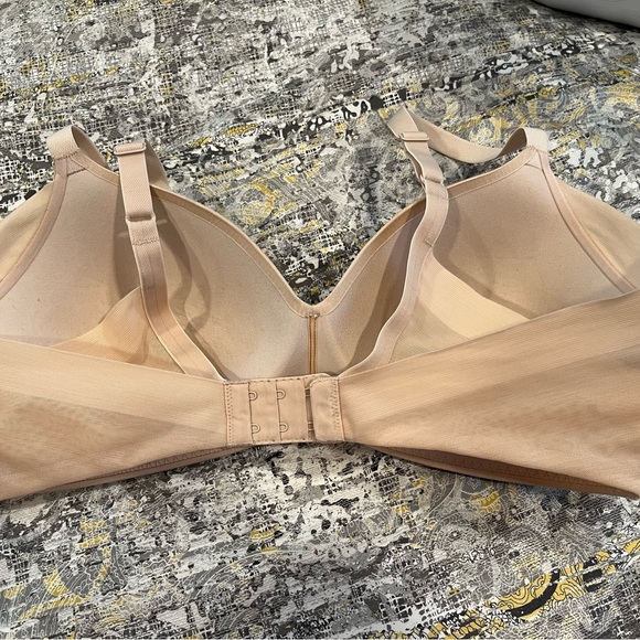 Ultimate Side Smoother Wire Free T-Shirt Bra - Picture 6 of 7